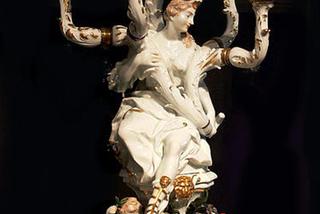 Miśnia – porcelanowy kandelabr z postacią kobiety z tzw. serwisu Sułkowskiego, 1736