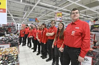 Wielkie otwarcie sklepu szwedzkiego giganta w Warszawie. Były gigantyczne promocje i długie kolejki