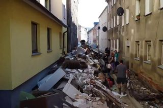 Powódź w Polsce 2024. Warszawska Brygada Pancerna pokazała skalę zniszczeń w Głuchołazach [ZDJĘCIA].