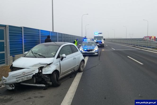 Pierwsze przymrozki i wypadki gotowe. Zmienna aura daje się we znaki