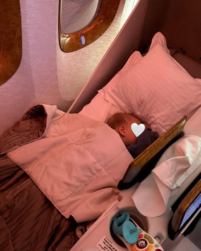 Sandra Kubicka wypoczywa z synkiem w Dubaju