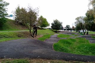 Pumptrack w Chorzowie. Takiej atrakcji nie ma w całym mieście! [ZDJĘCIA]