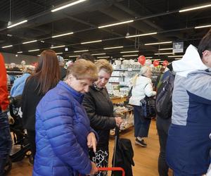 Tłumy na otwarciu Woolworth w Katowicach