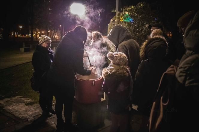 Zupa w Kato rozda w wigilię 150 posiłków. Osoby bezdomne mogą też liczyć na prezenty