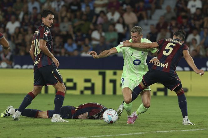 Robert Lewandowski FC Barcelona