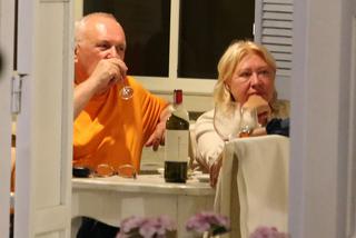 JACEK CYGAN Z ŻONĄ PIJE ALKOHOL W RESTAURACJI