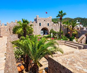Marmaris – miasto portowe i kurort w Turcji