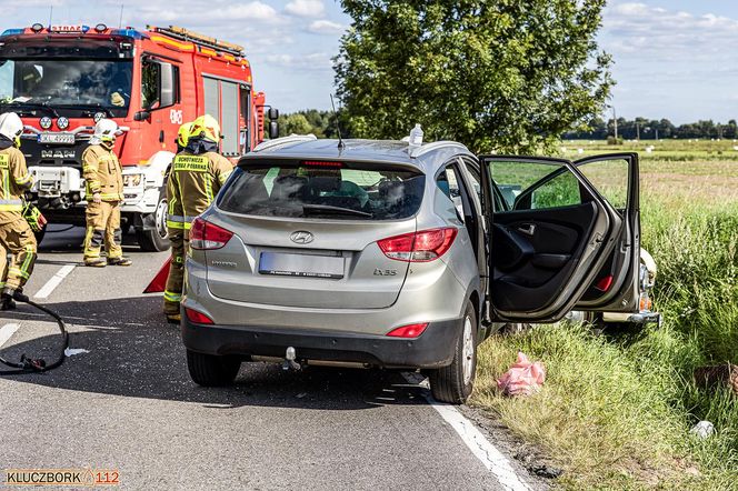 Wypadek śmiertelny pod Kluczborkiem. Zginęli kierowca i pasażer zabytkowej syreny