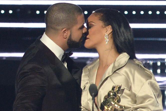 Rihanna i Drake w 2016 roku