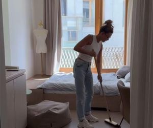 Małgorzata Rozenek-Majdan zainstalowała syna w akademiku