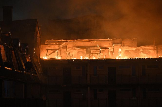 Pożar bloku w Ząbkach. Przerażające zdjęcia z miejsca tragedii