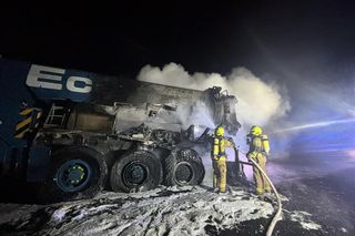 Pożar dźwigu na A1. Zdjęcia z miejsca zdarzenia 