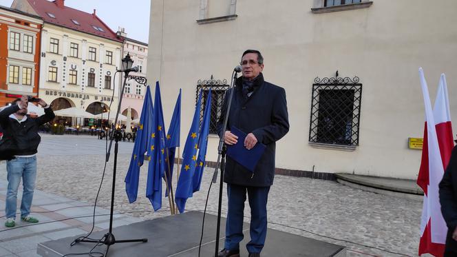 My zostajemy, rząd wychodzi! - manifestacja w Tarnowie