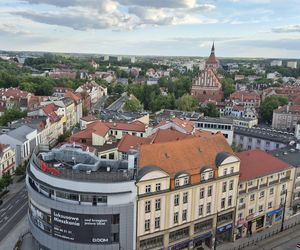 Olsztyn z lotu ptaka. Tak wygląda miasto z wieży ratuszowej