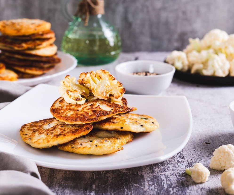 placki z tartego kalafiora