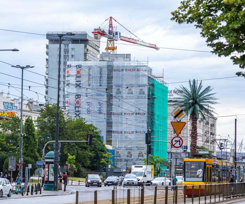 Aparthotel Smolna 23 projektu S.A.M.I. Architekci rośnie w oczach