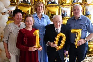 Nie „sto lat”, lecz „dwieście”! Pan Alfons Tomke z Zakrzewa kończy 107 lat