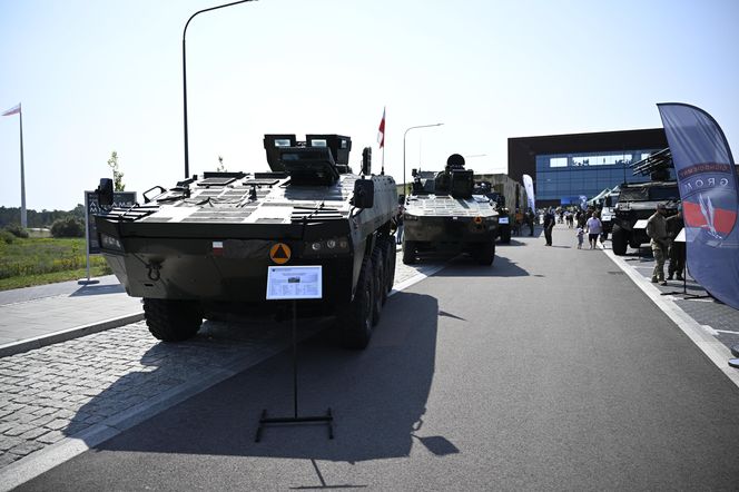 Muzeum Bitwy Warszawskiej. Pierwsze zdjęcia ze środka