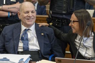 Upadły król Hollywood wraca przed sąd