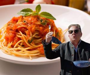 Letni makaron według Roberta Makłowicza. Sos, który powala na kolana