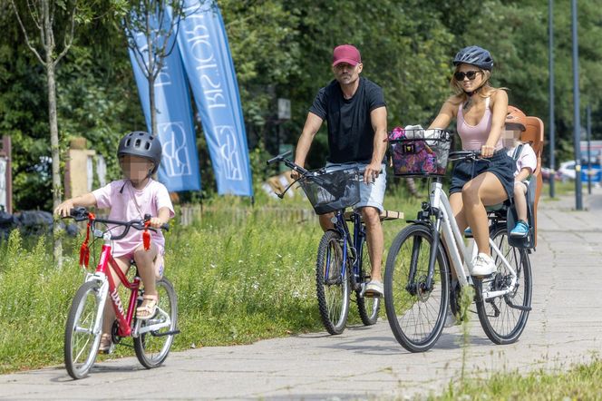 Agnieszka Kaczorowska i Marcin Rogacewicz wybrali się na rowery 