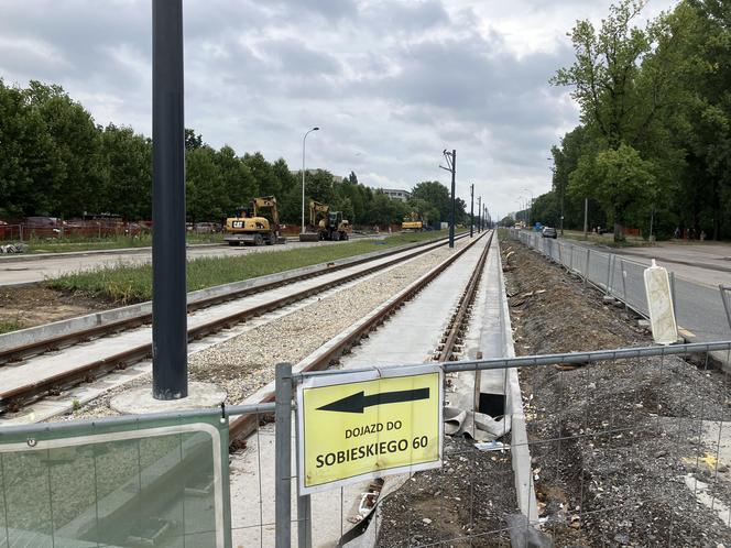 Budowa tramwaju na ul. Sobieskiego w Warszawie