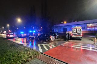 Kraków. Młoda kobieta potrącona przez samochód. Leżała na poboczu i czekała na pomoc