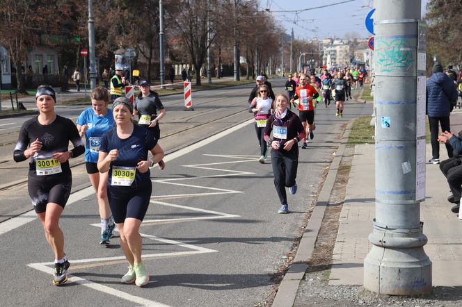 21. Bieg „Recordowa Dziesiątka" - zdjęcia z trasy