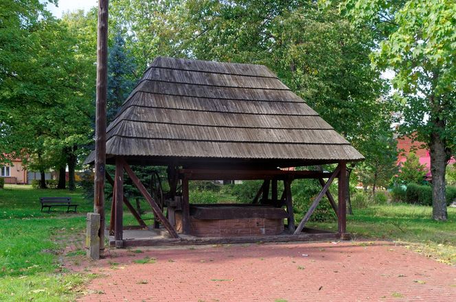 Gliniany w Świętokrzyskiem. Przez tą wioskę w XVIII wieku przechodziły wojska króla Szwecji