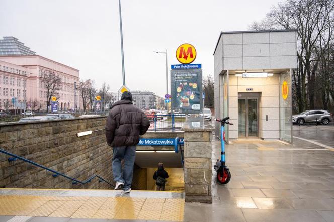 Metro w Warszawie - nowe windy