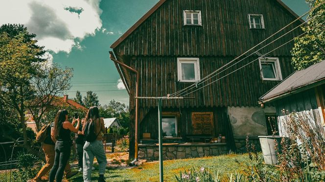 "Dostrzec, zrozumieć, ocalić – Domy przysłupowe". Projekt inwentaryzacji domów przysłupowych zainicjowany przez Małgorzatę Maszkiewicz (Dolina Domów Przysłupowych) - powstała bogata dokumentacja oraz zdjęcia