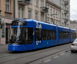 Złodzieje ukradli kable przy torach w Nowej Hucie. Tramwaje nie pojechały! 