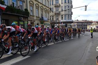 Tour de Pologne 2022. Niesamowite emocje w Przemyślu i finisz na Zniesieniu 