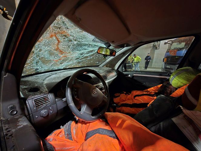 Tunel na Zakopiance został zamknięty. Przeprowadzono specjalną akcję służb ratunkowych