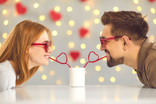 Walentynki 2021 - jaka przygoda spotka Cię 14 lutego? Rozwiąż quiz i sprawdź, na co się przygotować