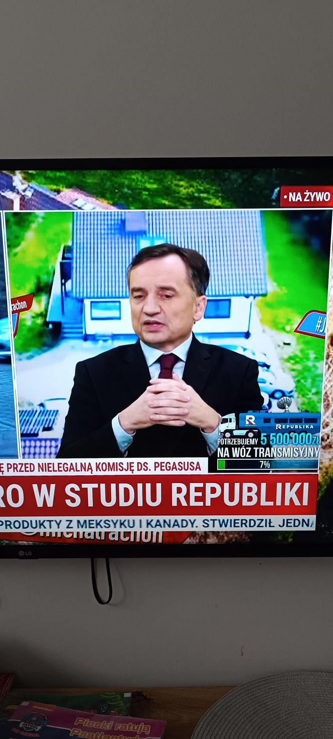 Zbigniew Ziobro pojawił się w piątek rano na żywo w TV Republika