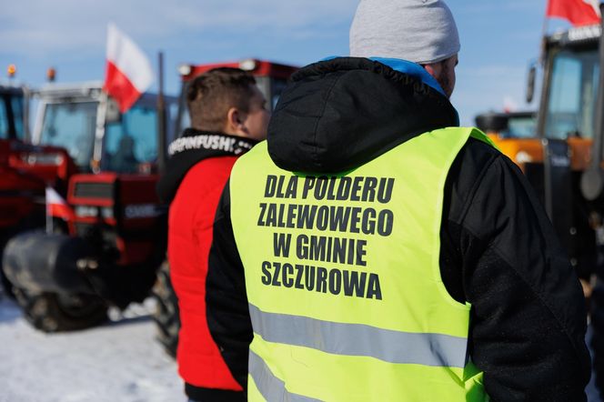 Protest przeciw budowie zbiornika w Szczurowej