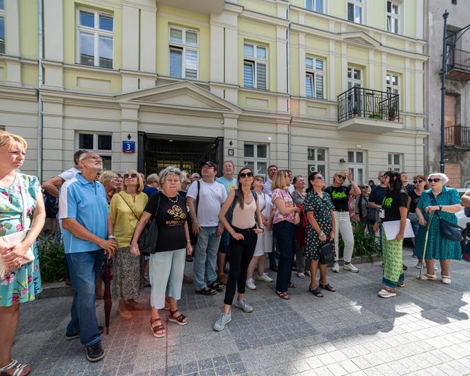 Majówka w Łodzi! Warto wybrać się na spacer z przewodnikiem