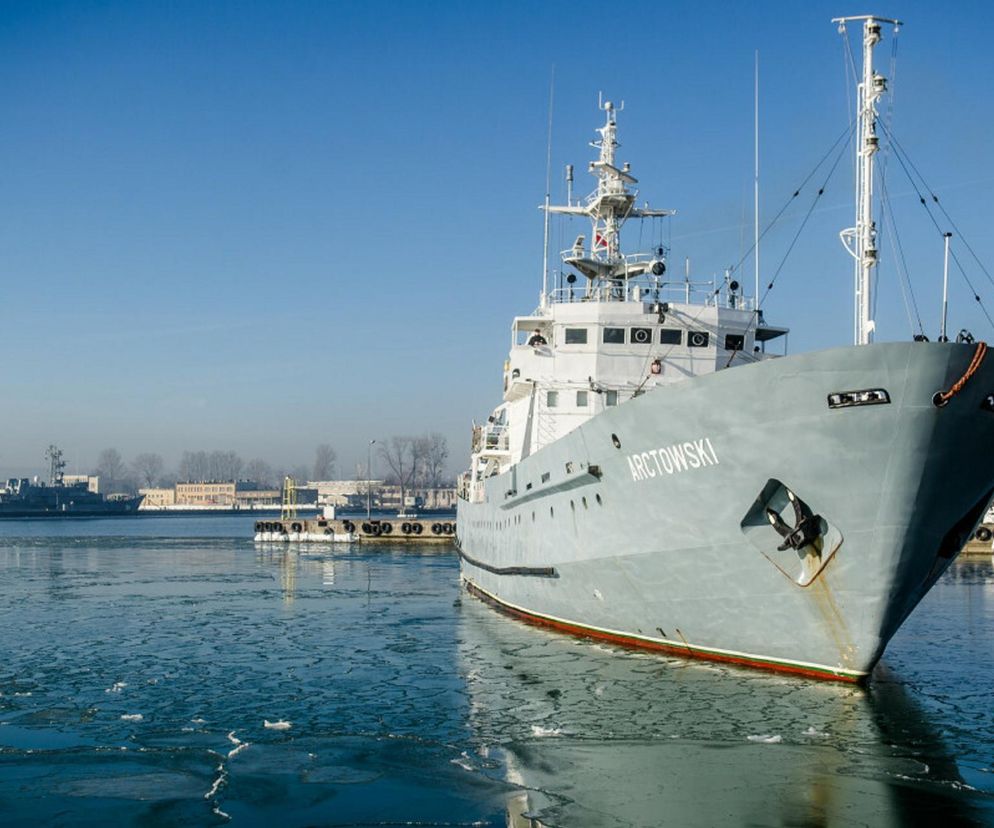 Okręty hydrograficzne.