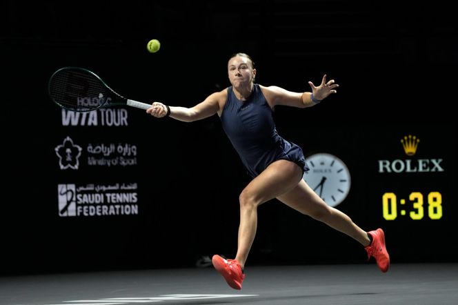 Iga Świątek - Amanda Anisimova. Spódniczki płatały figla zawodniczkom