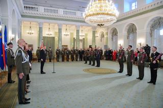Andrzej Duda wręczył nominacje generalskie i admiralską