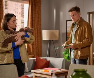 Na Wspólnej odc. 4049. Ania (Sonia Mietielica), Igor (Jakub Wesołowski), syn Jaś (Kazio Wierzbicki)