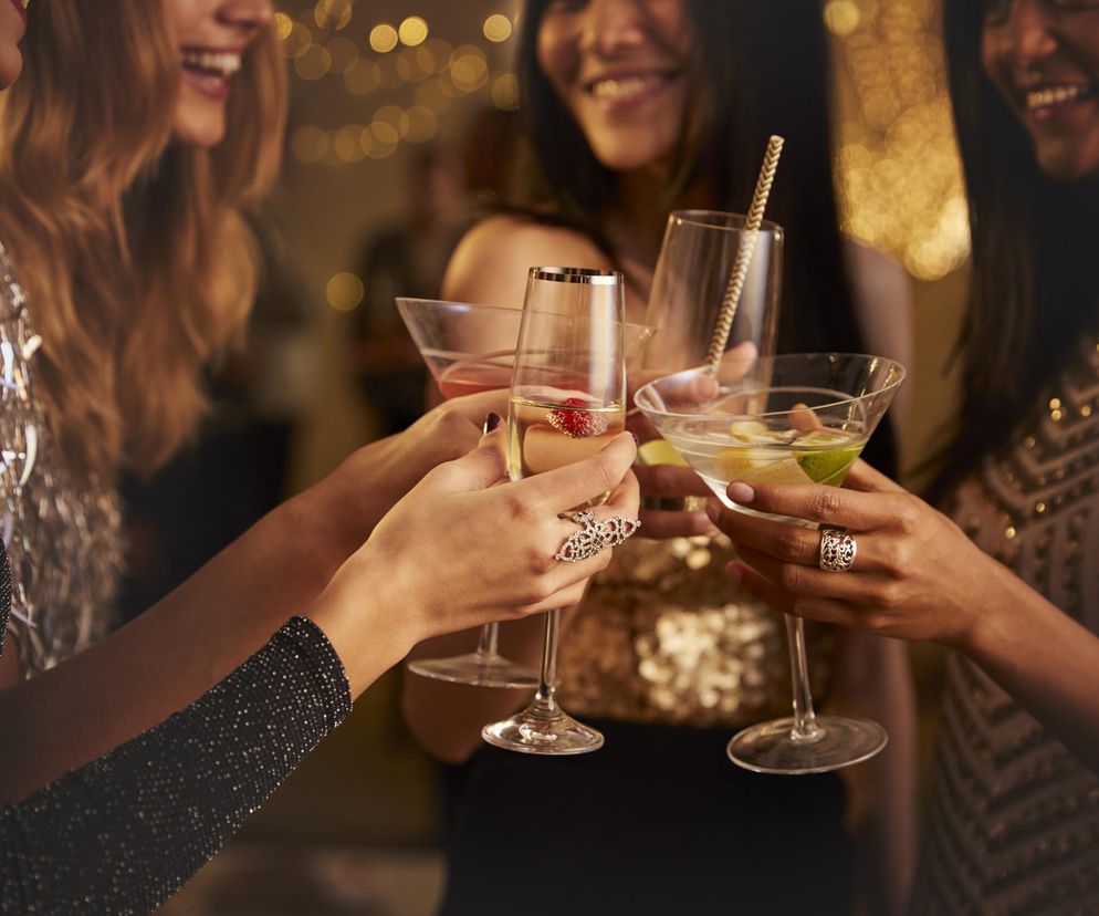 Odkryli, kiedy alkohol szkodzi najbardziej. “Trzykrotnie większe ryzyko marskości wątroby”