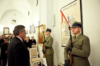 Odsłonięcie tablicy w kaplicy Pałacu Prezydenckiego 