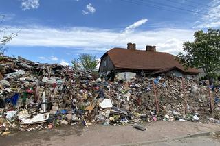 Wójt Piątnicy (woj. podlaskie) likwiduje niebezpieczne składowisko odpadów na prywatnej posesji