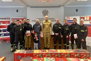 Ostróda: Gucio spędził dzień ze strażakami. Zrealizował voucher z 32. Finału WOŚP