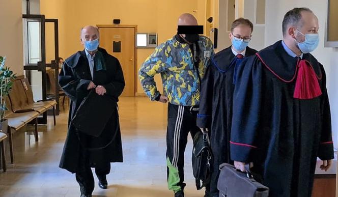 Przemyśl. Pitbull zagryzł Kamnila na śmierć. Ruszył proces właściciela psa [ZDJĘCIA]