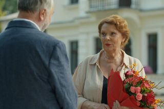 Barwy szczęścia odc. 3108. Józefina Rawiczowa (Elżbieta Jarosik), Andrzej Zastoja-Modelski (Leon Charewicz)