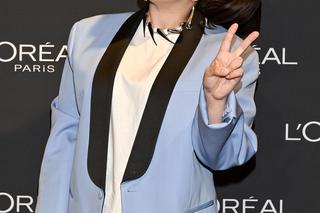 Ewa Farna przykleiła sobie włosy do czoła! Co to ma być?! Wygląd grzywki rozbraja na łopatki 