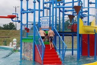 Można już korzystać z basenu i wodnego placu zabaw w Piekarach Śląskich
